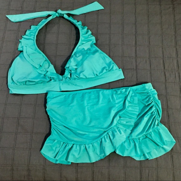 Kenneth Cole Reaction Other - 👙 Kenneth Cole Reaction Rufflicious Bikini Set Sm